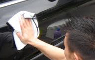 Lave auto à la main Qualité Plus à Sainte-Thérèse
